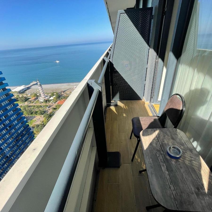 Manco Apartments Μπατούμι Εξωτερικό φωτογραφία